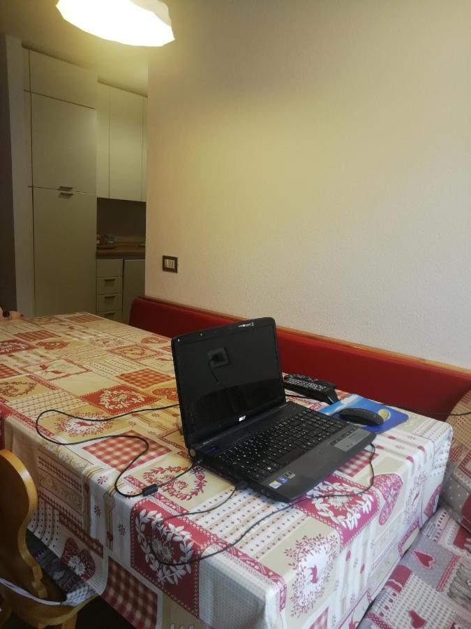 Casamau Trilo Daire Campitello di Fassa Dış mekan fotoğraf