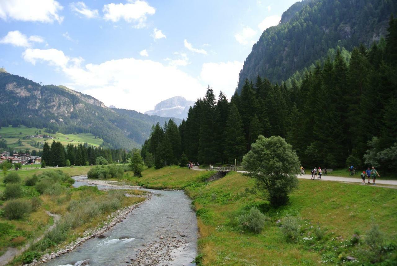 Casamau Trilo Daire Campitello di Fassa Dış mekan fotoğraf